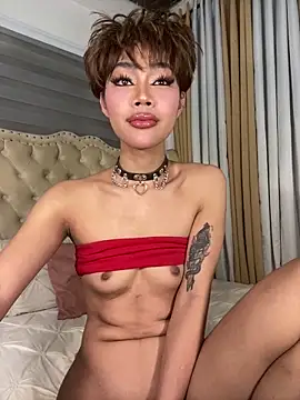 Snapshot of Innocent_yanixx69 chatting on May 2026 10:04:02 PM Innocent yanixx69 online show from May 2026 10:04:02 PM