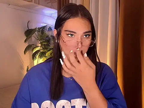 Snapshot of magnificent_kitana chatting on July 2026 09:13:01 PM magnificent kitana online show from July 2026 09:13:01 PM