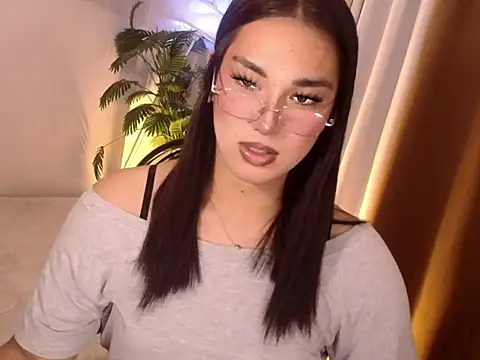 Snapshot of magnificent_kitana chatting on July 2026 09:23:02 PM magnificent kitana online show from July 2026 09:23:02 PM