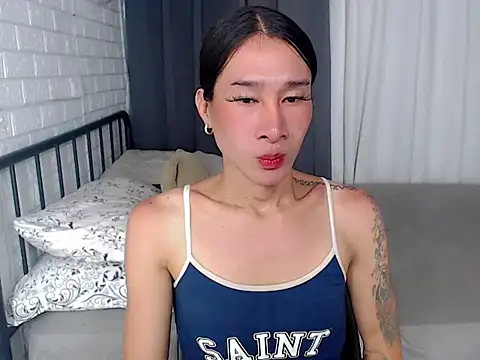 TRANSGODDESSA online show from April 2026 01:37:01 AM