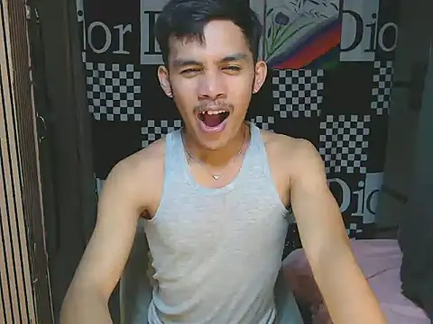 urhot chany online show from February 2026 05:57:02 PM