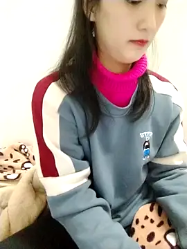 Kembong01 online show from November 2025 07:18:01 PM