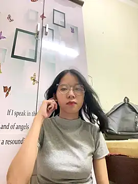 meomeo2k6 online show from October 2025 07:53:01 AM