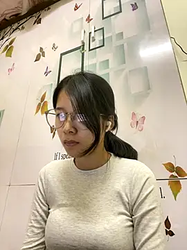 meomeo2k6 online show from November 2025 05:32:02 AM