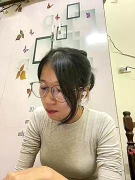 meomeo2k6 online show from November 2025 01:56:02 PM