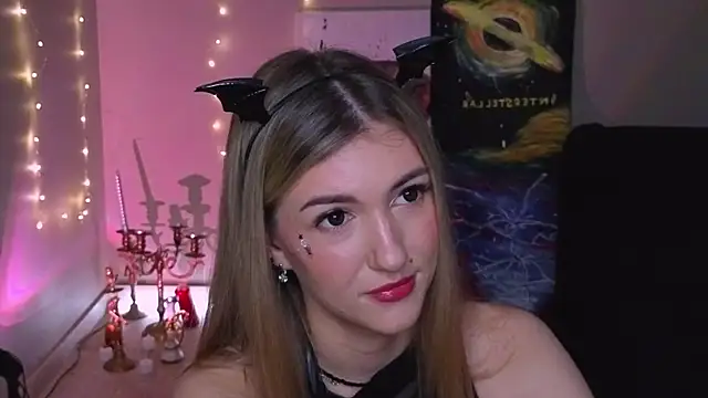 BeatrixGummer online show from November 2025 08:21:02 PM