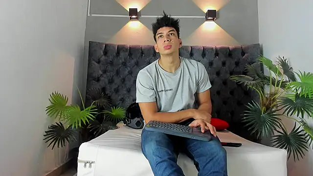 ALAN REDINGER online show from November 2025 01:13:01 PM