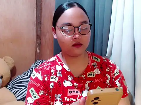  Lylia online show from December 2025 06:31:01 AM