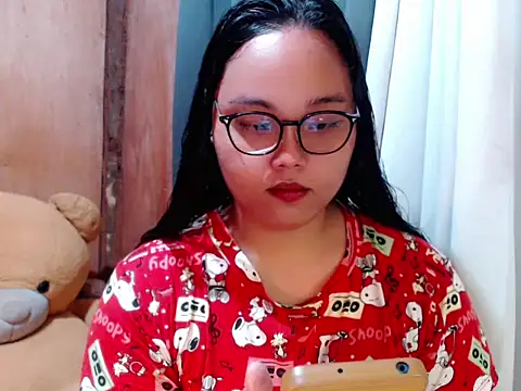  Lylia online show from February 2026 07:07:01 PM