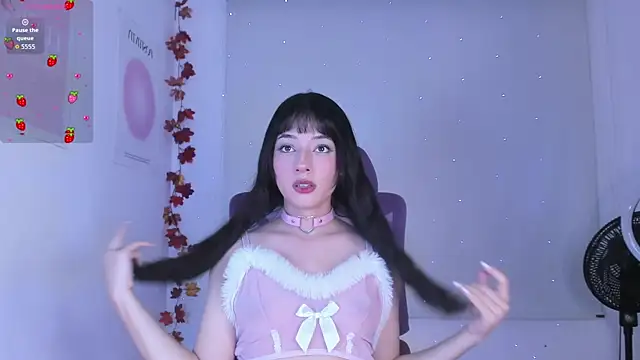 Cleogh  online show from November 2025 02:17:02 AM