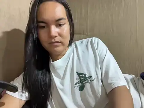 Snapshot of Enchantress_Magdalena chatting on July 2026 10:40:02 AM Enchantress Magdalena online show from July 2026 10:40:02 AM