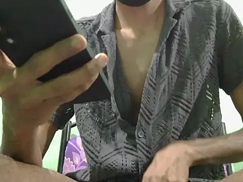 rockyy23boy online show from October 2025 05:58:02 PM