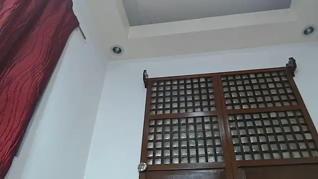 Snapshot of fantastic_monica chatting on May 2026 10:55:01 AM fantastic monica online show from May 2026 10:55:01 AM
