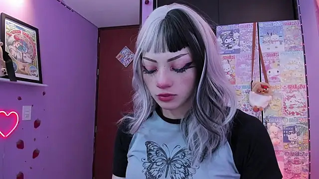 Vero Osb  online show from October 2025 11:38:02 PM