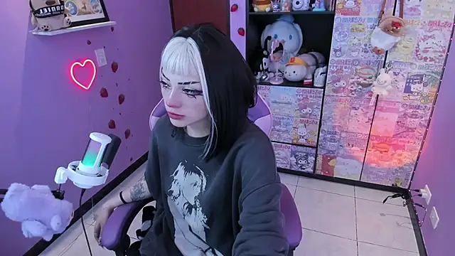 Vero Osb  online show from November 2025 11:26:02 PM