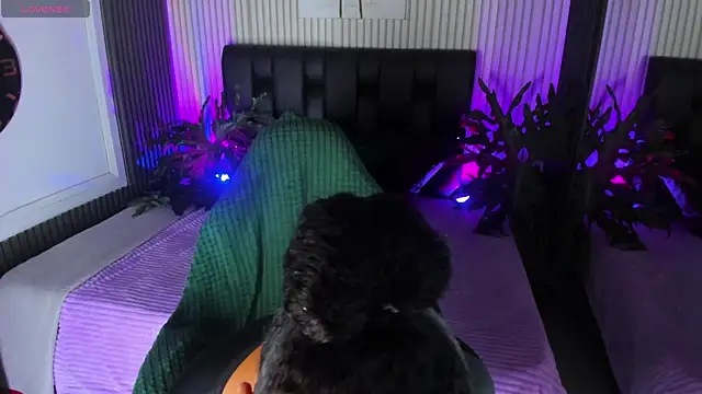 AriebonyBrooke online show from February 2026 11:44:01 AM