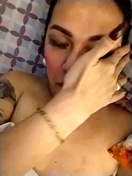 enoria1992 online show from February 2026 12:40:02 AM