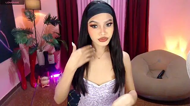 Snapshot of Asianprincess69 chatting on October 2025 06:55:02 AM Asianprincess69 online show from October 2025 06:55:02 AM