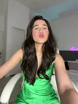 julieta jhonss online show from July 2026 03:24:02 AM