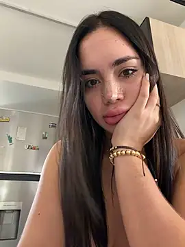 MaddyMay  online show from December 2025 06:15:01 PM