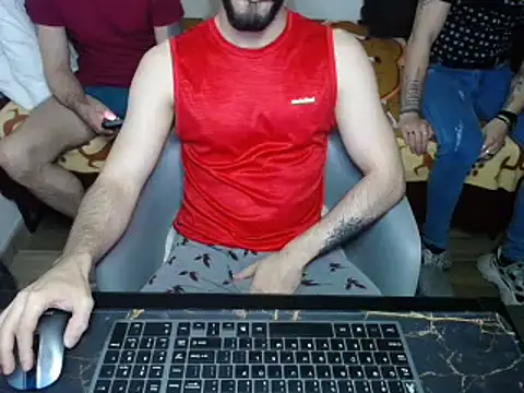 Snapshot of bossking017 chatting on February 2025 11:48:01 PM bossking017 online show from February 2025 11:48:01 PM