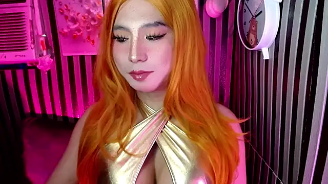 UrhotlucyTS online show from January 2026 07:01:01 AM