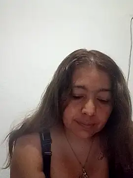 Snapshot of Bellamoretii5 chatting on September 2025 02:10:01 PM Bellamoretii5 online show from September 2025 02:10:01 PM