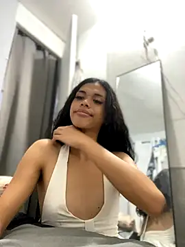 Snapshot of urcurlydiva chatting on September 2025 08:52:02 AM urcurlydiva online show from September 2025 08:52:02 AM