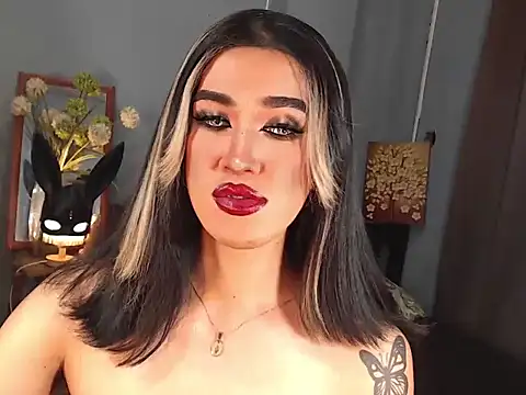 Snapshot of AleinaCroft chatting on September 2025 09:54:02 AM AleinaCroft online show from September 2025 09:54:02 AM