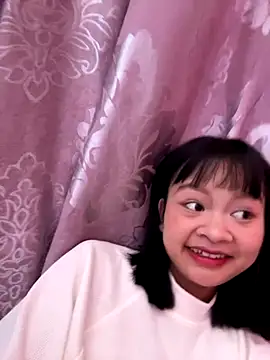 Daisy018 online show from September 2025 04:02:02 AM