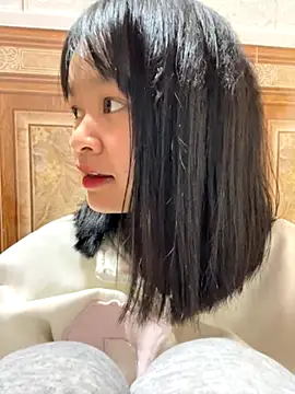 Daisy018 online show from October 2025 03:09:01 AM