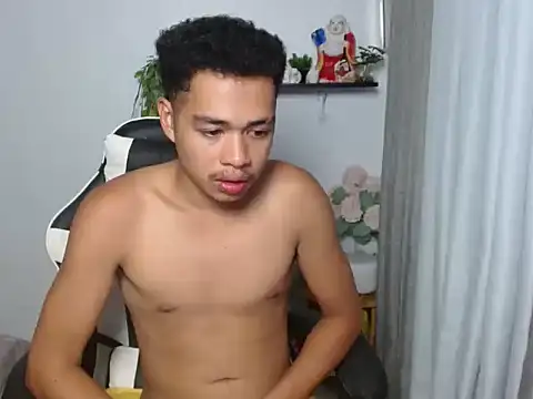 curlyasian njxx online show from July 2026 07:23:02 AM