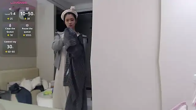 Mimi-cnbaby online show from November 2025 12:16:02 PM