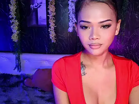 Snapshot of ur_holly_lexie chatting on October 2025 07:39:01 AM ur holly lexie online show from October 2025 07:39:01 AM