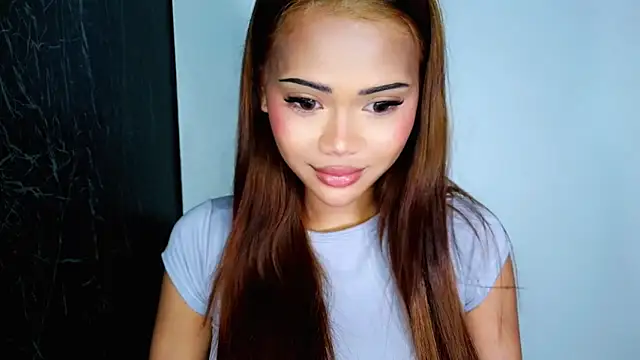 ur holly lexie online show from November 2025 02:29:01 PM