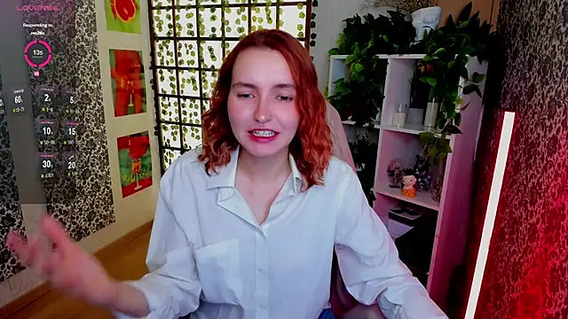 Snapshot of Elis_Cherry chatting on September 2025 01:51:02 AM Elis Cherry online show from September 2025 01:51:02 AM