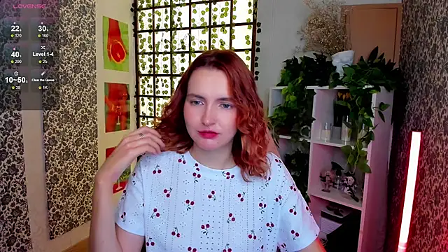 Snapshot of Elis_Cherry chatting on September 2025 01:54:01 AM Elis Cherry online show from September 2025 01:54:01 AM
