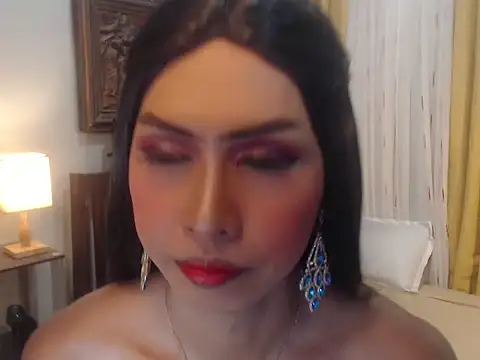 Nathalieheartt online show from October 2025 01:55:02 AM