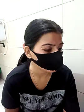 Hot Jaanvi  online show from November 2025 04:31:02 PM