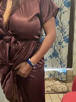 prisha944 online show from May 2026 04:40:01 AM