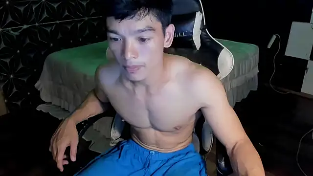 Snapshot of AsianHotBODYY chatting on September 2025 01:02:02 PM AsianHotBODYY online show from September 2025 01:02:02 PM