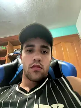 aavrdvh33 online show from November 2025 12:22:02 AM