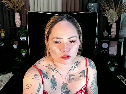 Snapshot of EstellaStarXxx chatting on May 2026 02:40:01 AM EstellaStarXxx online show from May 2026 02:40:01 AM