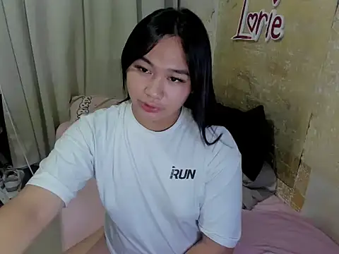 Snapshot of Seductive_lorie chatting on October 2025 08:31:01 PM Seductive lorie online show from October 2025 08:31:01 PM