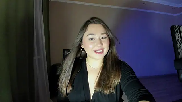Snapshot of emilia_mur chatting on June 2026 09:15:01 PM emilia mur online show from June 2026 09:15:01 PM