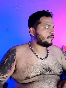 Snapshot of DannyBearrr chatting on September 2025 04:37:02 AM DannyBearrr online show from September 2025 04:37:02 AM