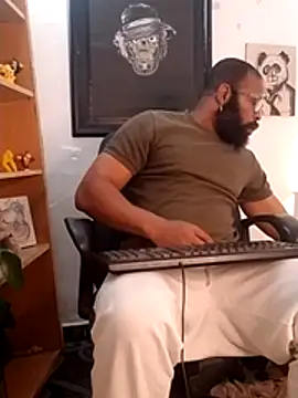 King Malik online show from November 2025 10:48:02 AM