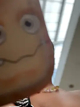 Kaily Sweet16 online show from November 2025 07:56:02 PM