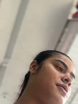 Kaily Sweet16 online show from March 2026 03:18:01 PM