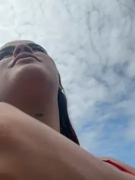 Kaily Sweet16 online show from April 2026 03:28:01 PM